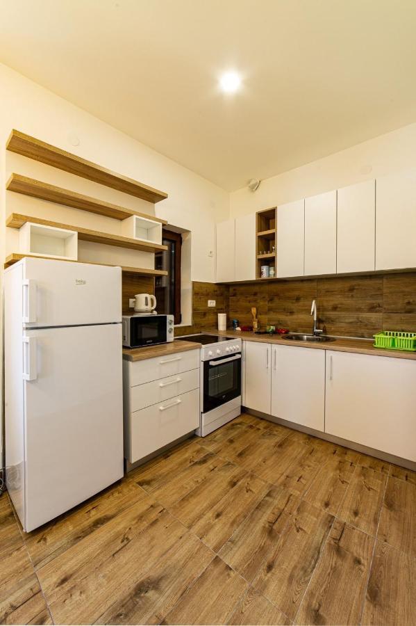 Turisticki Apartmani “Kraljeva Stolica” Žabljak Exterior foto